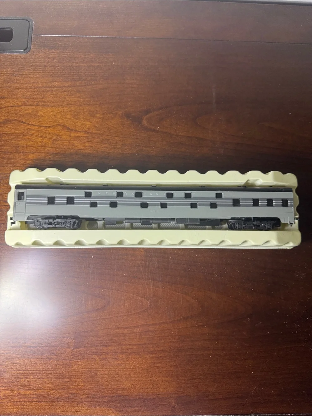 AHM/Rivarossi New York Central 1930’s HO Scale 7 Piece Passenger Car Set (New)